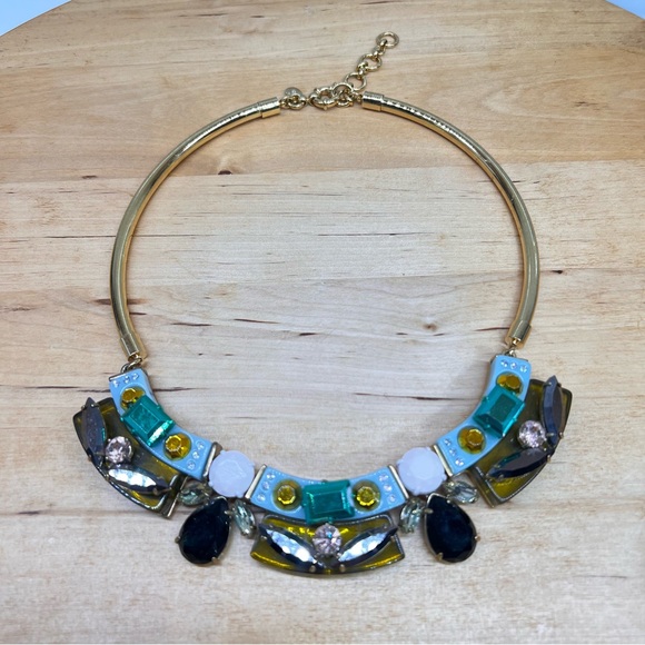 J.Crew Lucite and Crystal Collar Necklace Green Yellow Multi-Color Light Gold Ox - Picture 12 of 15